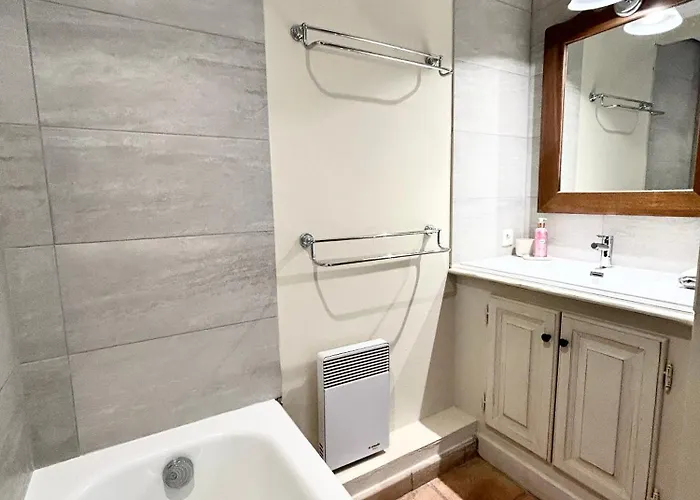 Apartment Les Restanques 3120 Vue 3 Grimaud